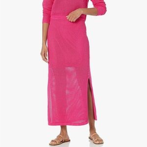 The Drop Crochet Skirt‎ Large